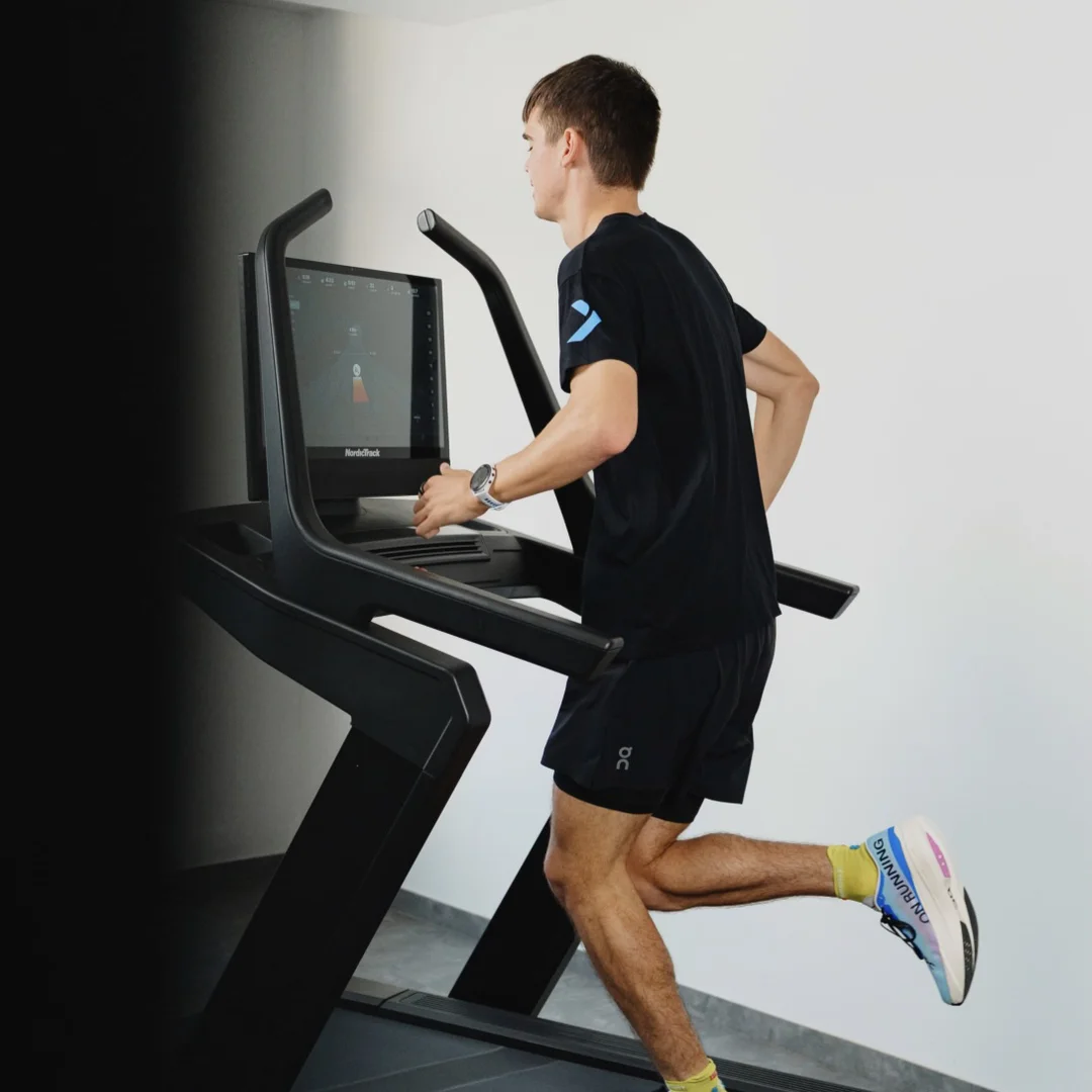 NordicTrack X24 tekalna steza | 24-palčni vrtljivi HD-zaslon na dotik, Hitrost do 20 km/h, Naklon −6 do 40 % | Vadite po svojem načrtu - slika 13