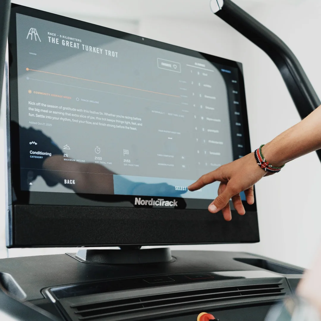 NordicTrack X24 tekalna steza | 24-palčni vrtljivi HD-zaslon na dotik, Hitrost do 20 km/h, Naklon −6 do 40 % | Vadite po svojem načrtu - slika 17
