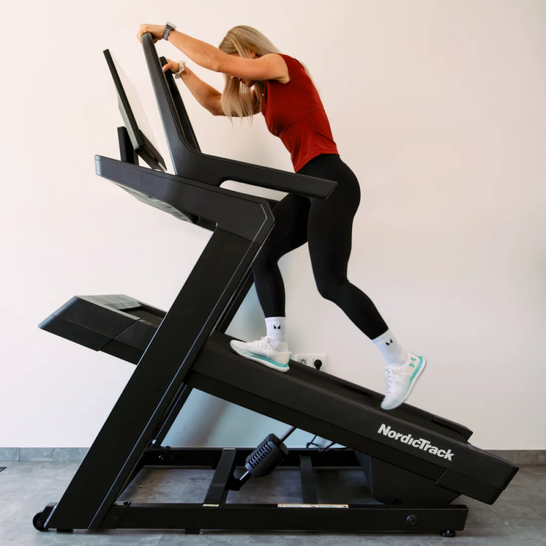 NordicTrack X24 tekalna steza | 24-palčni vrtljivi HD-zaslon na dotik, Hitrost do 20 km/h, Naklon −6 do 40 % | Vadite po svojem načrtu - slika 7