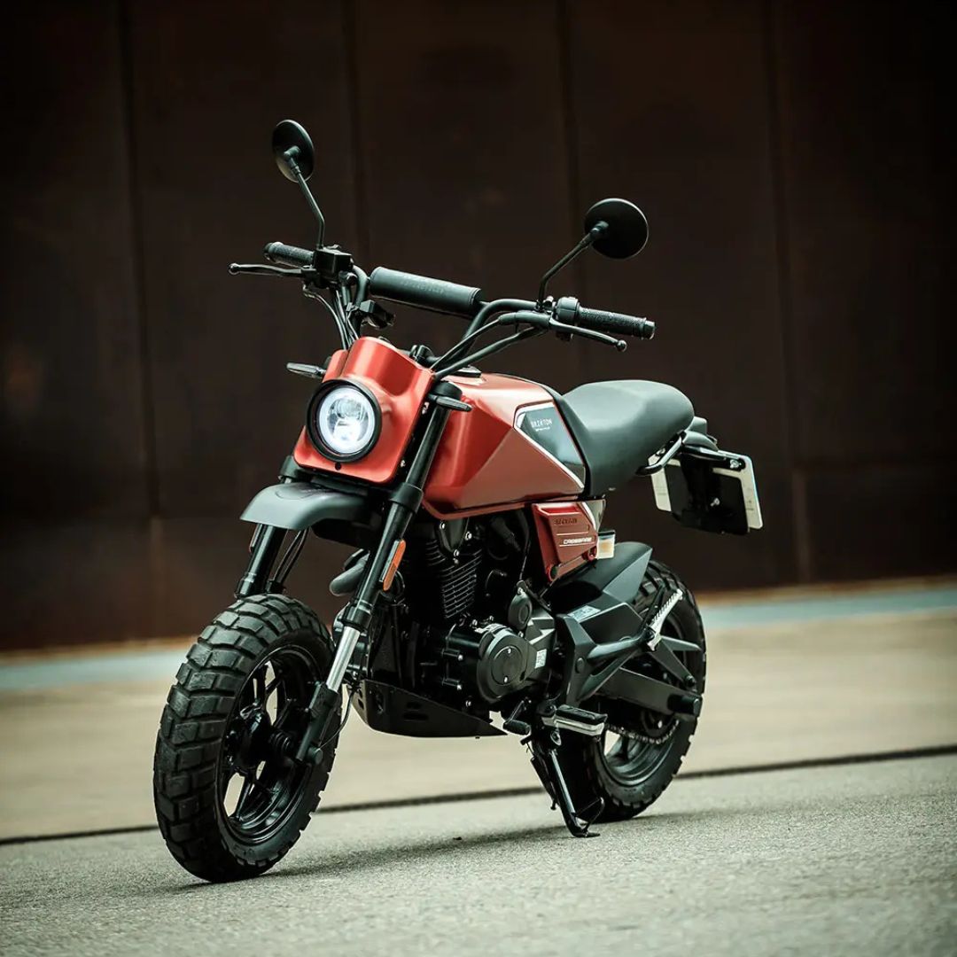 Električno zračno hlajeni enovaljni motor Crossfire 125 XS z 125 ccm