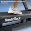 NordicTrack T Series 10 tekalna steza | 10-palčni nagibni zaslon na dotik, Hitrost do 20 km/h, Naklon 0–12 % | Vadite po svojem načrtu - Thumbnail Image 4