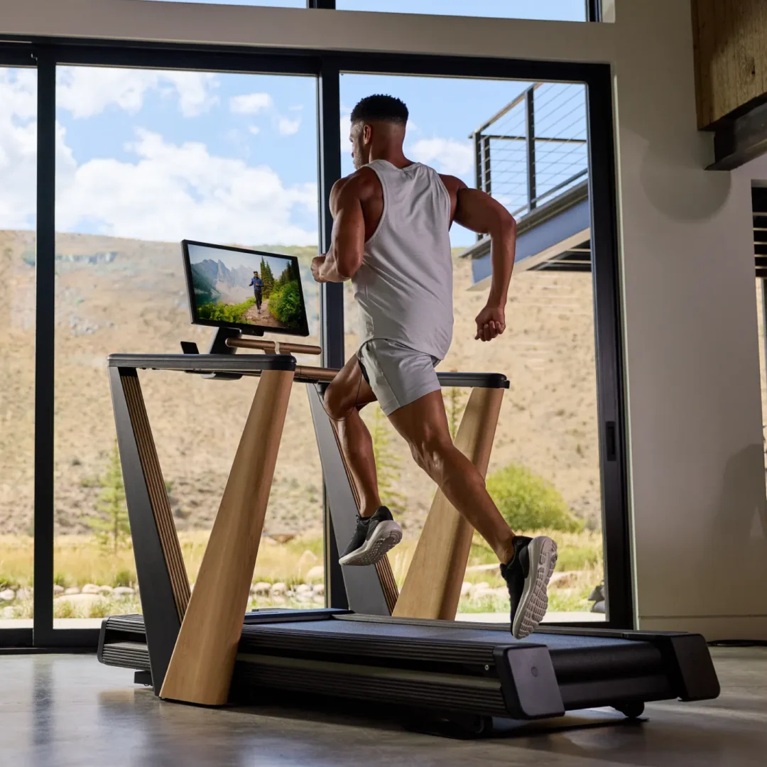 NordicTrack Ultra 1 tekalna steza | Reflex blaženje, 24-palčni vrtljivi HD-zaslon na dotik, Brezkrtačni motor 3,0 CHP | Vadite po svojem načrtu - slika 3